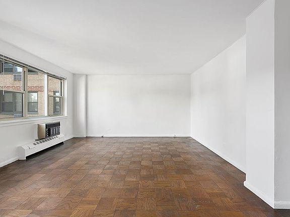 4th image of 333 E 79th St APT 12T