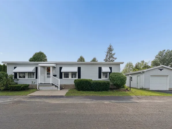 4510 S Park Ln, Erie, PA 16506