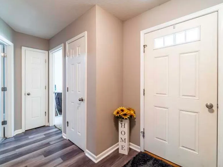 2127 Colter Cv — Photo 2