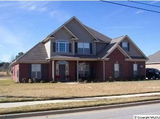 206 Harvest Ridge Dr, Harvest, AL 35749