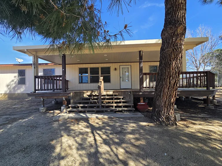 Cain Rd — Photo 1