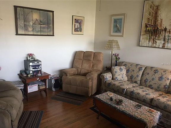 5th image of 710 Grand Plaza Dr