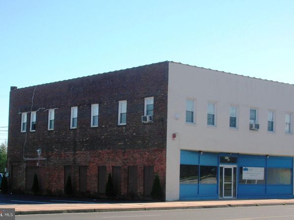 404 E William St #C