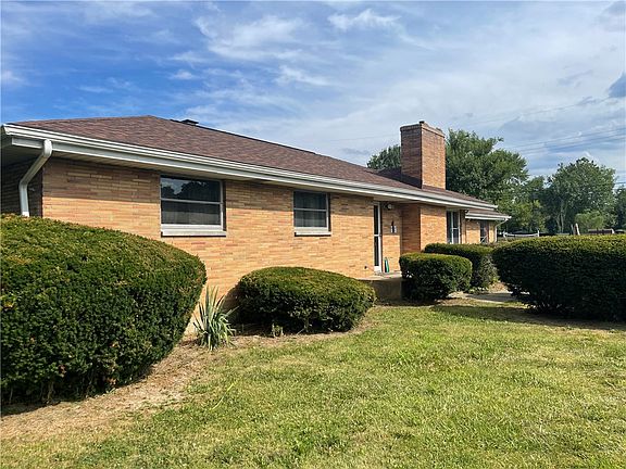 2nd image of 4052 Old Troy Pike