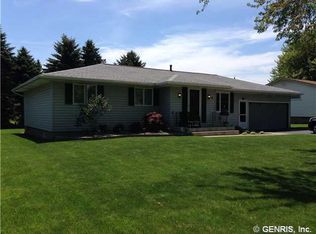 9 Bambi Ln, Rochester, NY 14624
