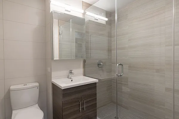 Rented by Stonehenge NYC LLC | media 118