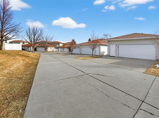 1904 Belle Vista Dr #1904, Great Falls, MT 59404