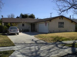 6218 Kenwater Ave, Woodland Hills, CA 91367