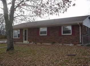126 Dunroven St, Versailles, KY 40383