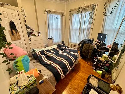 41 Bay State Rd — Photo 1