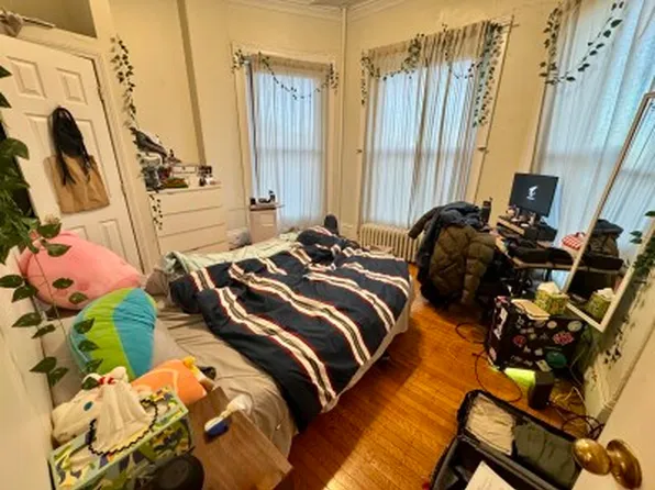 41 Bay State Rd, Boston, MA