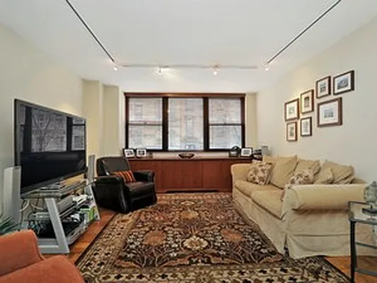 Sold by Corcoran | media 25