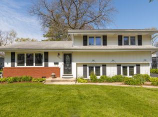 6006 Osage Ave, Downers Grove, IL 60516