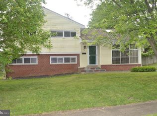 21 Burns Rd, Claymont, DE 19703