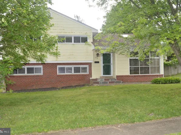 21 Burns Rd, Claymont, DE 19703