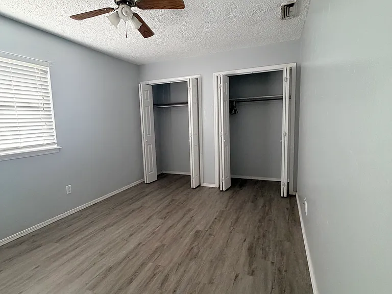 North bedroom interior