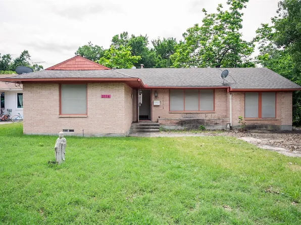 2114 Blake Ave, Dallas, TX 75228