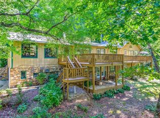 151 Laurel Haven Rd, Fairview, NC 28730