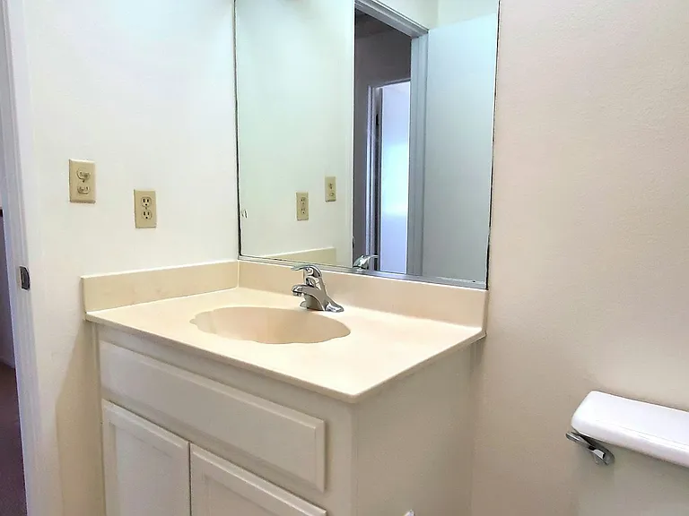 37763 Cedar Blvd — Photo 29