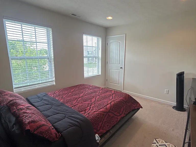 6978 Stoney Ridge Dr — Photo 29