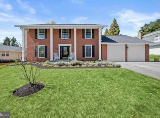 1407 Longhill Dr, Rockville, MD