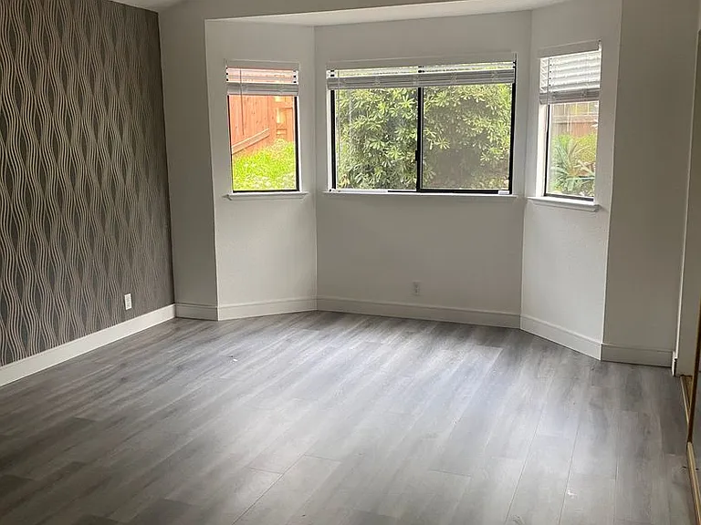 1330 Puebla Way — Photo 25