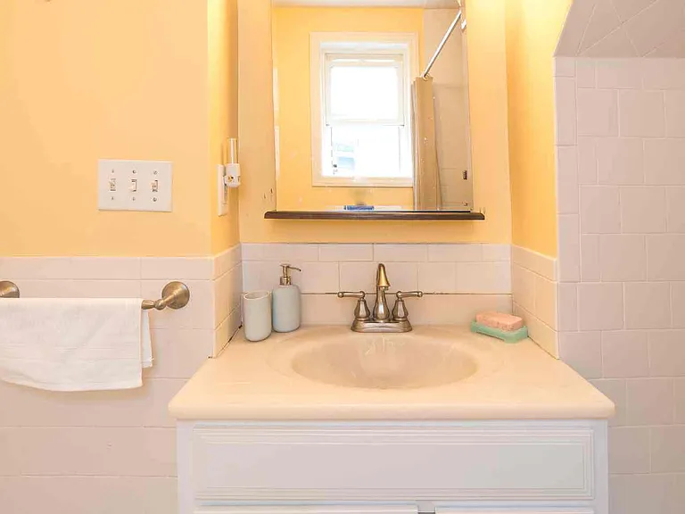 53 Chester St #53 — Photo 14