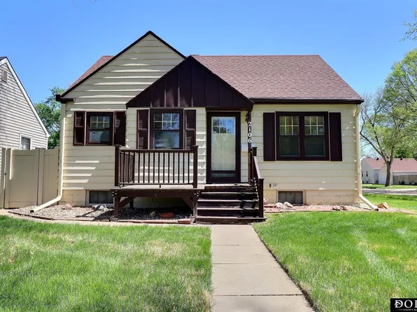 2106 N Union St, Fremont, NE 68025
