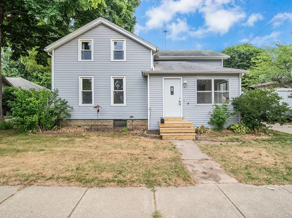 720 W Hanover St, Marshall, MI 49068