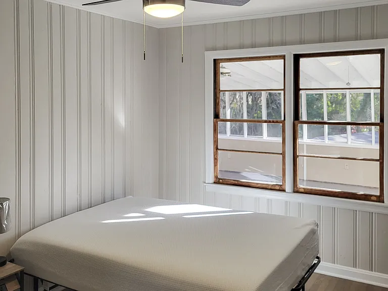 Large Rear Bedroom