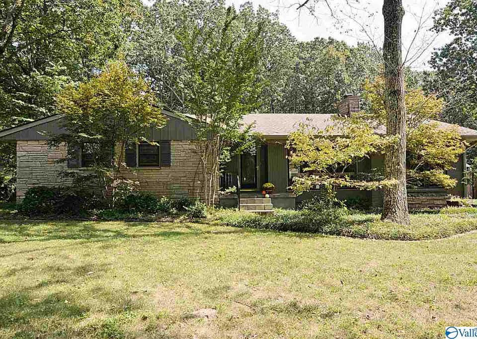 1st image of 5211 Panorama Dr SE