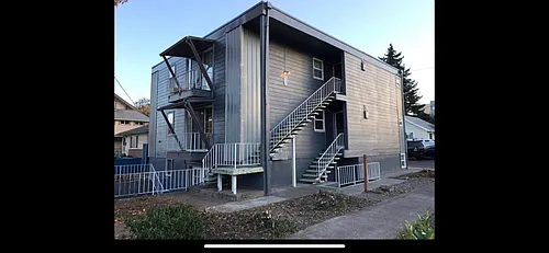 285 NW 16th St #2 Photo 1