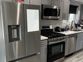 1222 North Alexandria