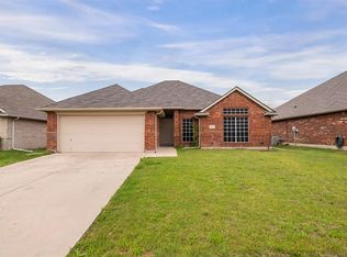 954 Redfish Dr, Burleson, TX 76028