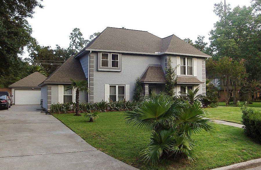 2nd image of 3611 Blue Cypress Dr