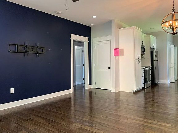 5th image of 15829 Minock St Unit 85C