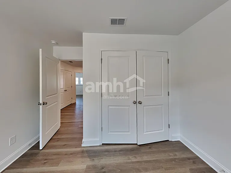 1344 Soapstone Rd — Photo 24