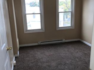 908 W Norwegian St APT 3, Pottsville, PA 17901