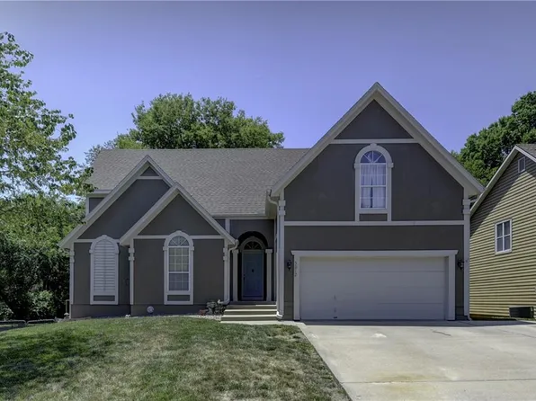 5012 Farley St, Merriam, KS 66203
