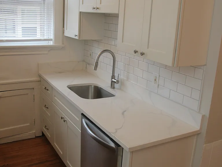 1708 Yale Ave #2 — Photo 8