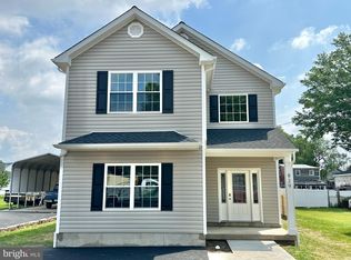 829 3rd Ave, Croydon, PA 19021