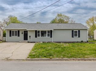 828 W Thomas St, Marshall, MO 65340