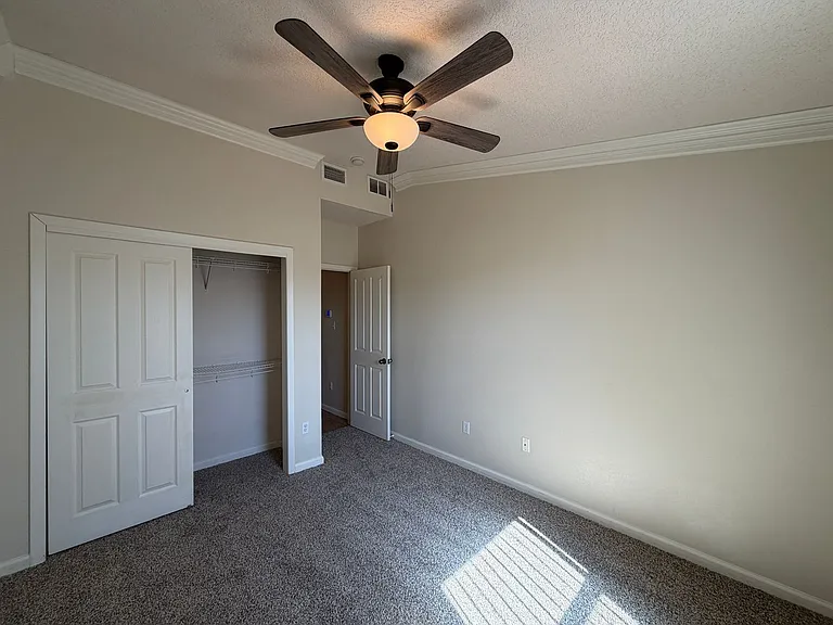10540 Calle Merida NW — Photo 16