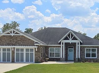 8761 Three Notch Rd, Mobile, AL 36619