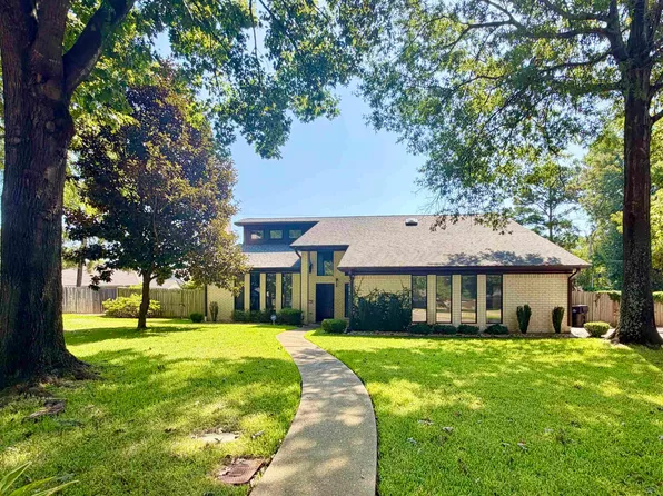 117 Southcastle St, Longview, TX 75604