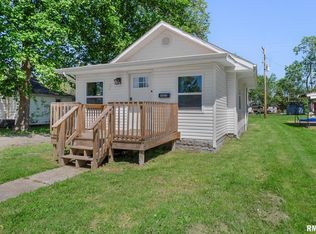 404 S 23rd St, Herrin, IL 62948