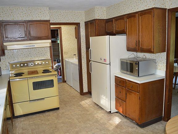 4th image of 26 Sheraton Ln