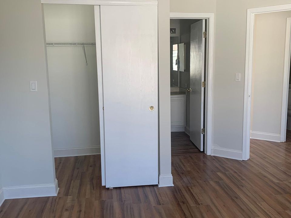 walking closet in master bedroom
