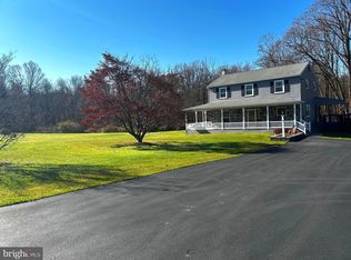 61 Barneston Rd, Honey Brook, PA 19344