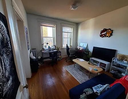 2nd image of 14 Palace Rd #20A